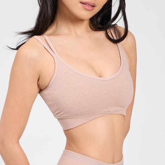 Buffbunny shape seamless sports bra - Picture 7 of 7